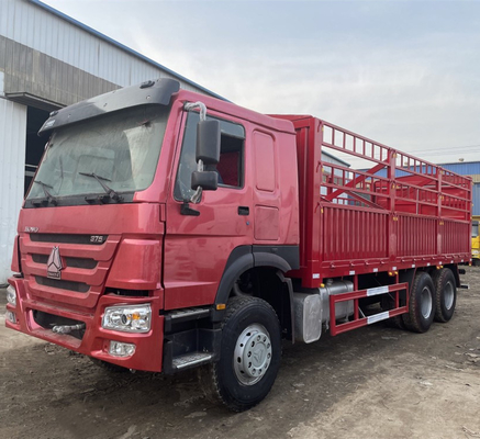Caminhão de carga Sinotruk HOWO com certificação ECE de pneus e transmissão Wly6t46