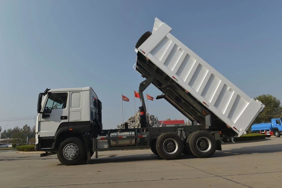 Usado HOWO 6X4 camião de lixo com 20cbm dimensão balde e excelente estado