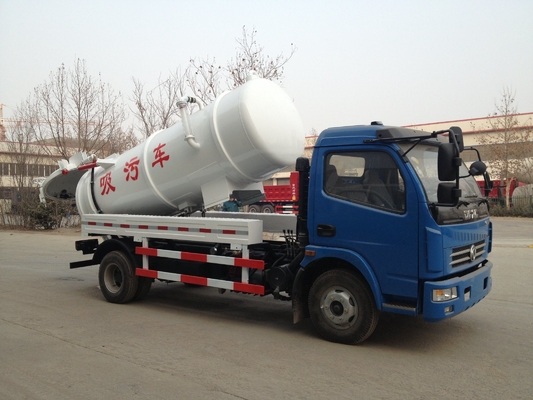 Dongfeng Sinotruck HOWO 4m3 6m3 10m3 Caminhão de sucção de águas residuais com modelo de motor Wd615