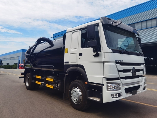 Dongfeng Sinotruck HOWO 4m3 6m3 10m3 Caminhão de sucção de águas residuais com modelo de motor Wd615