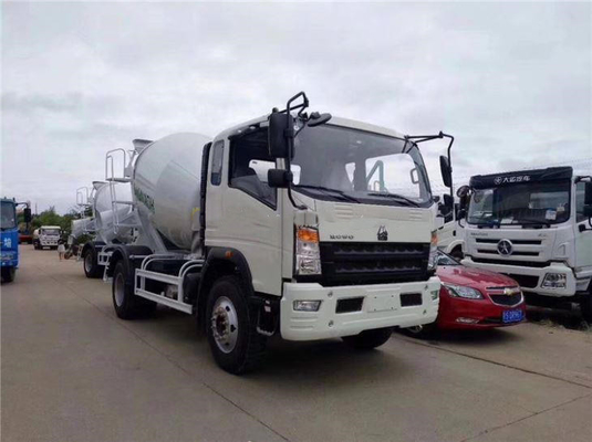 Pequeno caminhão de mistura de betão de 6 rodas 4X2 3 toneladas 5 toneladas Mini com padrão de emissões Euro 4