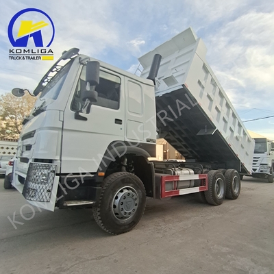 Sinotruck HOWO 6X4 371HP Pequeno despeador de areia e cascalho