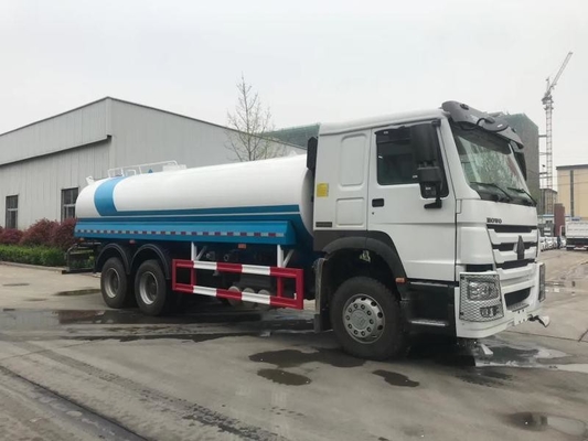 25m3 Capacidade de armazenamento de óleo Sinotruck HOWO 6X4 Caminhão de tanque de combustível com 2 extintores de incêndio