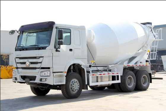 5600X2300X1500 Caminhão de mistura de betão de dimensão de balde com sistema de direção Zf8118