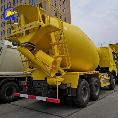 Sinotruk HOWO 8 Cbm 9cbm 10cbm camião de mistura de cimento com potência máxima de 300-400 cv