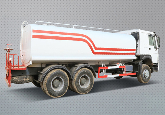 Caminhão modelo Zz3257n3847A Sinotruk HOWO 6X4 Caminhão de água com certificação GCC