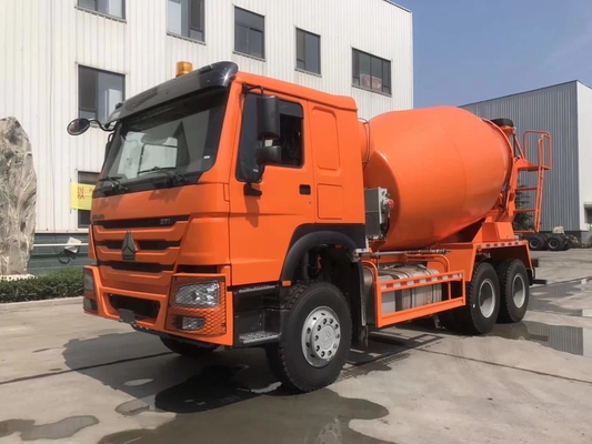 Transmissão manual 6-10 Cbm Sinotruk HOWO Mixer Truck com eixo de tração de dupla redução