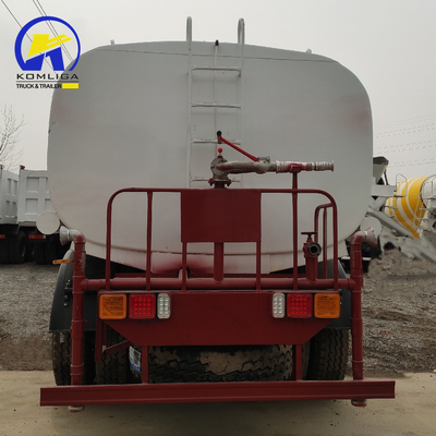 20 metros cúbicos Sinotruck HOWO 6X4 Caminhão-tanque de água de pulverização com motor Wd615.47
