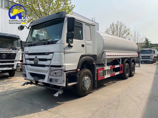 Sinotruck HOWO 20cbm 6X4 10 Pneus Caminhão-tanque de água com apoio técnico de peças sobressalentes