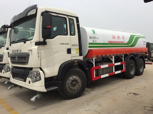 Sinotruk HOWO Câmara de camião de depósito de água com um cama e dois lugares Capacidade do motor&gt; 8L