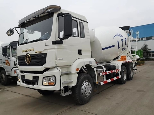 8 a 10 cbm HOWO Shacman Cement Mixer Truck Transmissão manual para África Necessidade