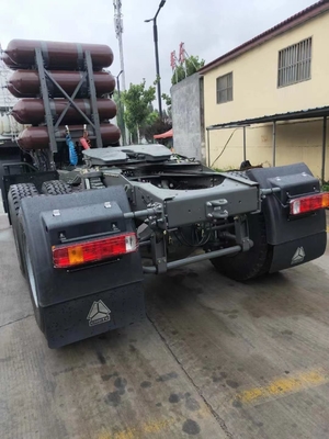Capacidade 25-30 toneladas HOWO CNG Tractor Truck/Cargo Truck/ para transporte de alta capacidade