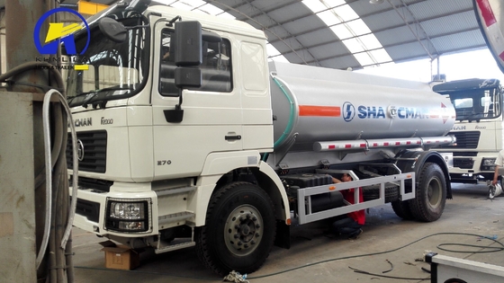 Shacman F2000 4X2 270HP Feul Tank Truck Oil Tanker Truck Capacidade usada 25-30tons