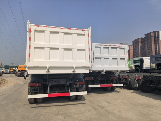 Estilo de elevação frontal HOWO 10 Pneus 20cbm 6X4 Dumptruck com transmissão manual