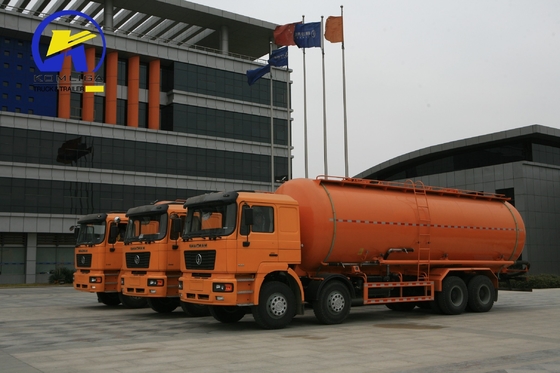 5600X2300X1500 20cbm Um Dormitório com A/C Shacman 8X4 12 rodas Tank Truck Oil