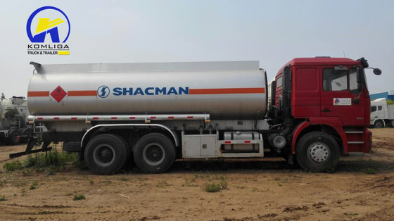 5600X2300X1500 20cbm Um Dormitório com A/C Shacman 8X4 12 rodas Tank Truck Oil