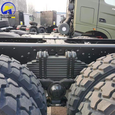 Caminhão pesado Beiben 6X4 Caminhão de carga Chassi Motor Capacidade&gt; 8L e potência 351-450 cv