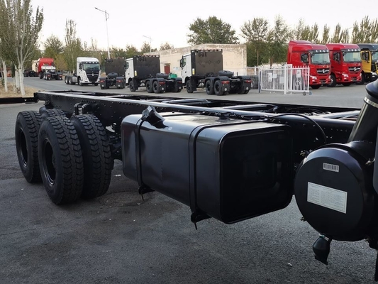 Cabeça de tractor Beiben 6X4 com 90 quinta roda de direção única e pneus certificados ECE