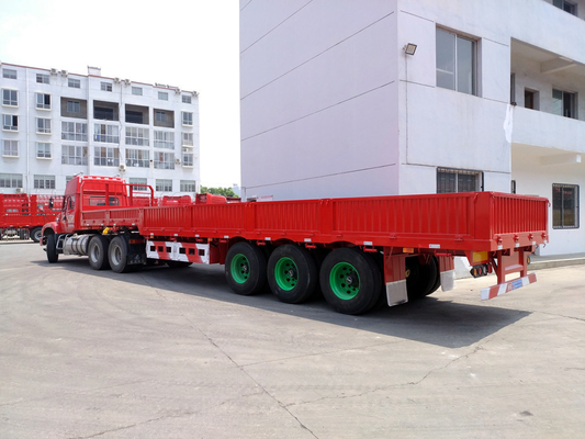 Trailers de 600 mm e 800 mm de três eixos, com peso aproximado de 6,7 toneladas de aço