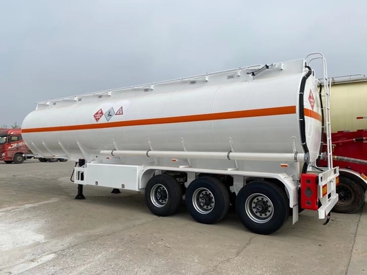 Transporte de óleo de palma de água 45000 litros Trailers de tanques de combustível com 2 mangueiras de descarga