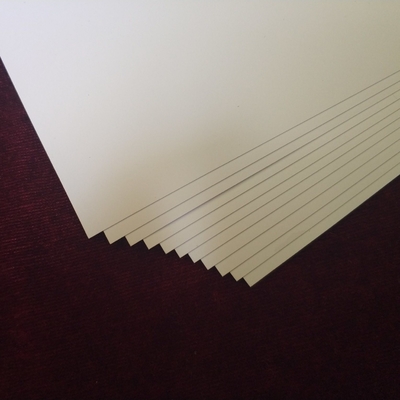 Folha de plástico PVC para animais de estimação para materiais de fabricação de cartões inteligentes impressos a laser