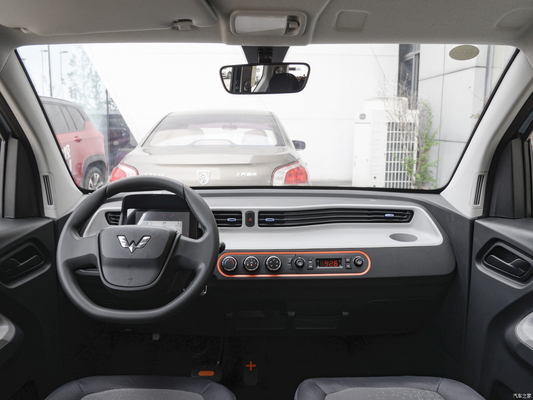 Customização Tipo de carroceria fechada SUV elétrico Carro para SUV pequeno e automóvel de energia